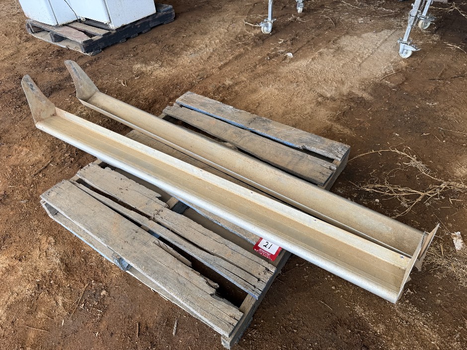 <p>Aluminium Construction Single Axle</p>