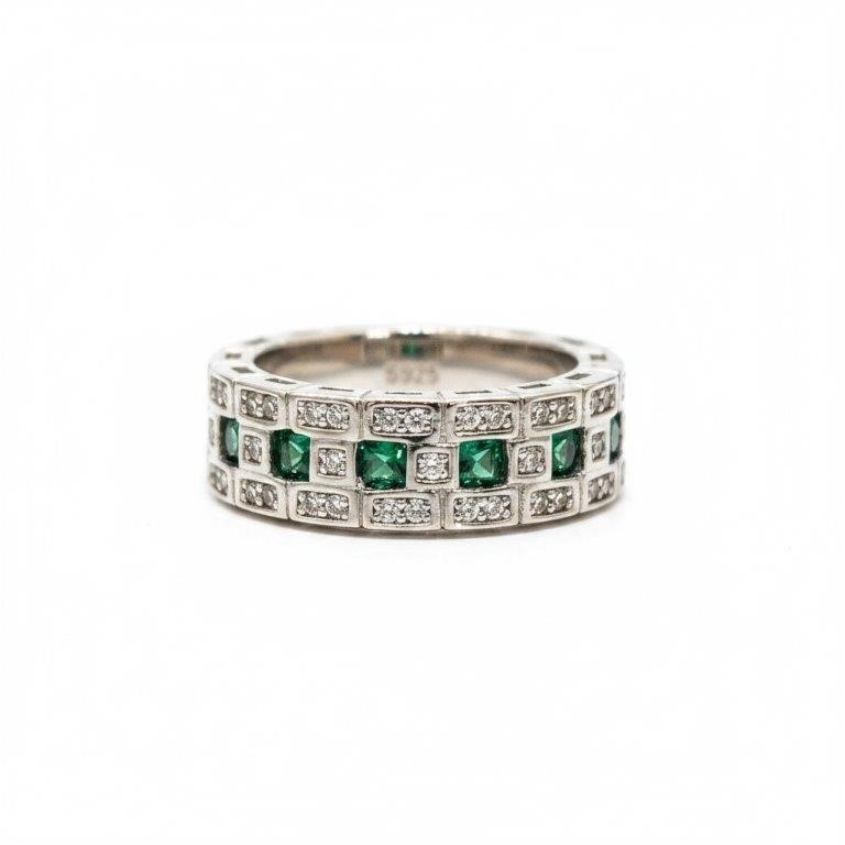 925 Sterling Silver Green & White Simulated Diamonds Ring -9Us