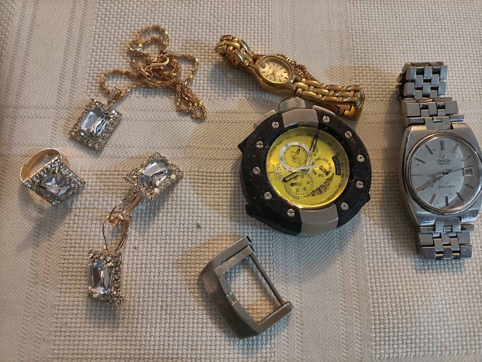 New and Pre Loved Fashion Accessories and Misc