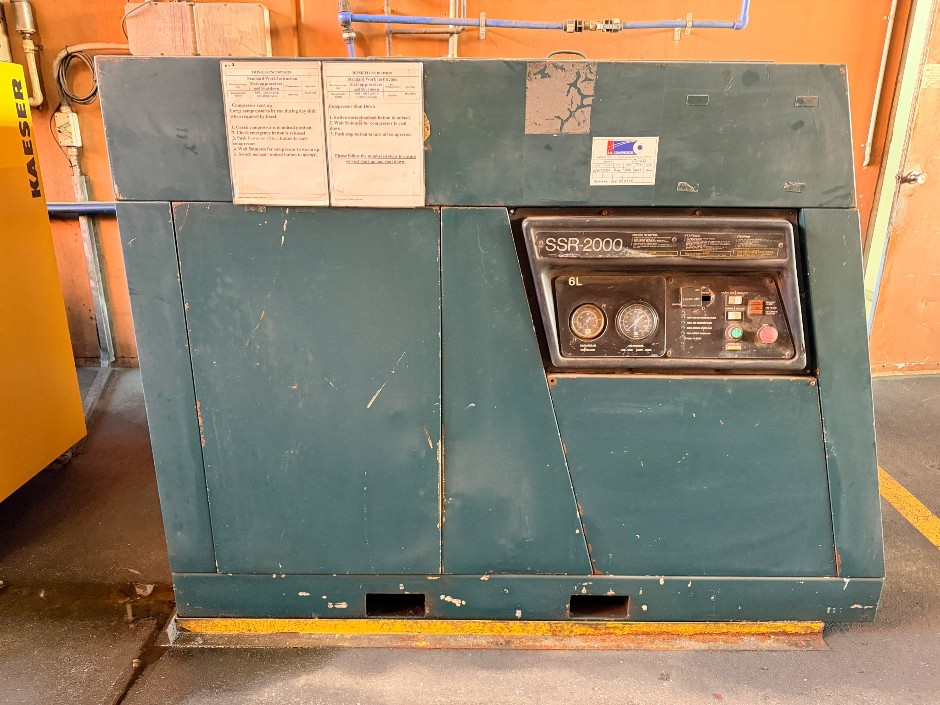 <p>Ingersoll-Rand SSR-2000 Air Compressor</p>