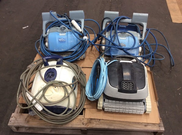 Dolphin, AstralPool And Trident Robotic Pool Cleaners (Lot Of 4)