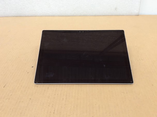 Microsoft Surface Pro 4 (1724) Laptop Core m3-6Y30 4GBRAM/128GB