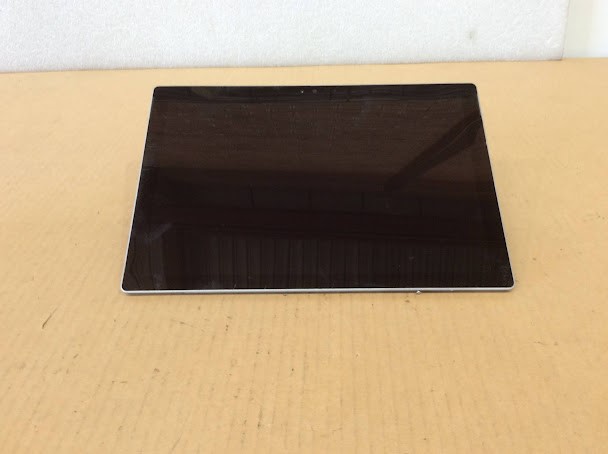 Microsoft SURFACE PRO4 1724 Laptop I5-6300U 4GBRAM/128GB