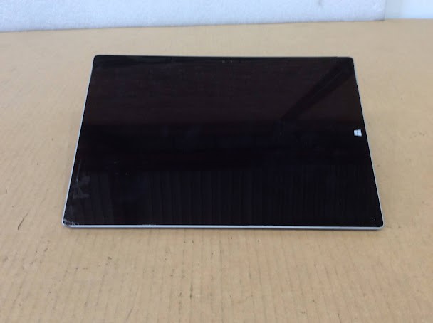 MICROSOFT SURFACE(1631) Laptop I7-4650U 8GBRAM/256GB