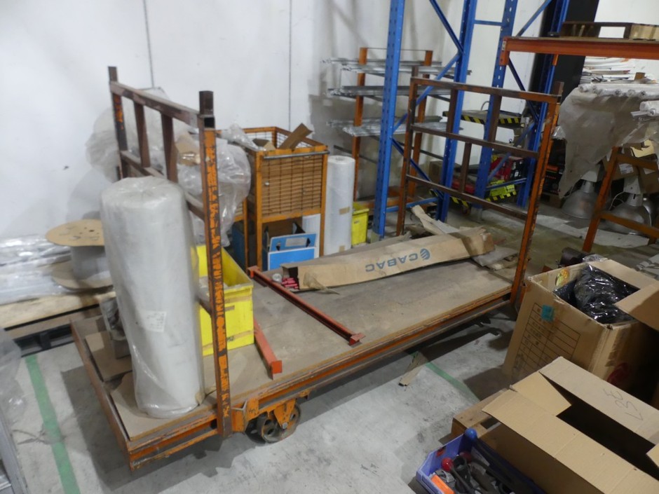 <p>Two Wheel Trolley (x3) with Jack</p>