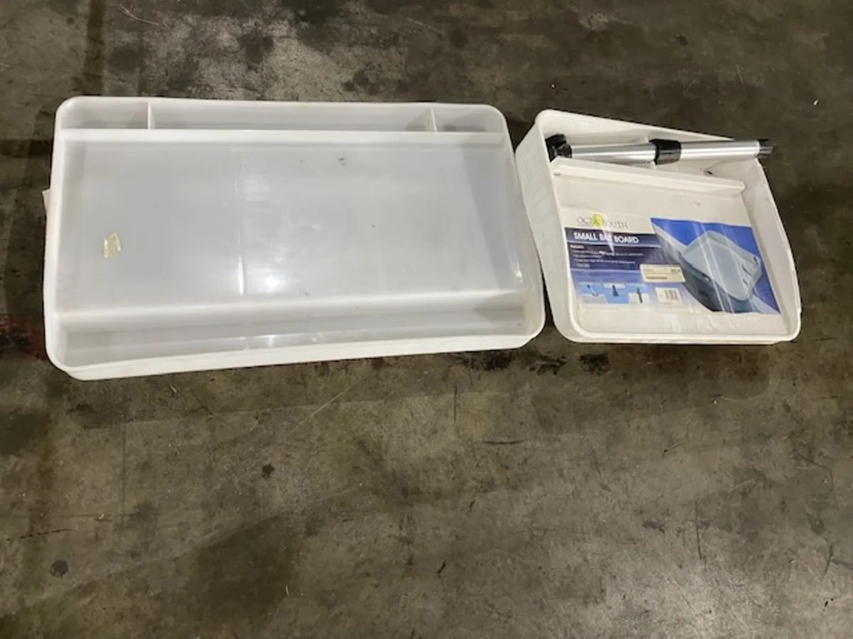 <p>Medium And Small Bait Boards, x2</p>