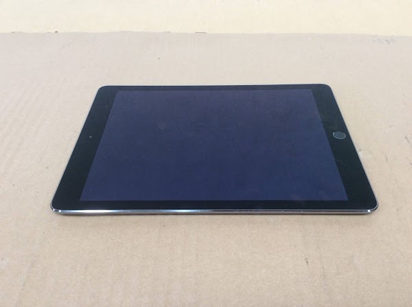 APPLE IPAD AIR 2 (A1566) Tablet 64GB