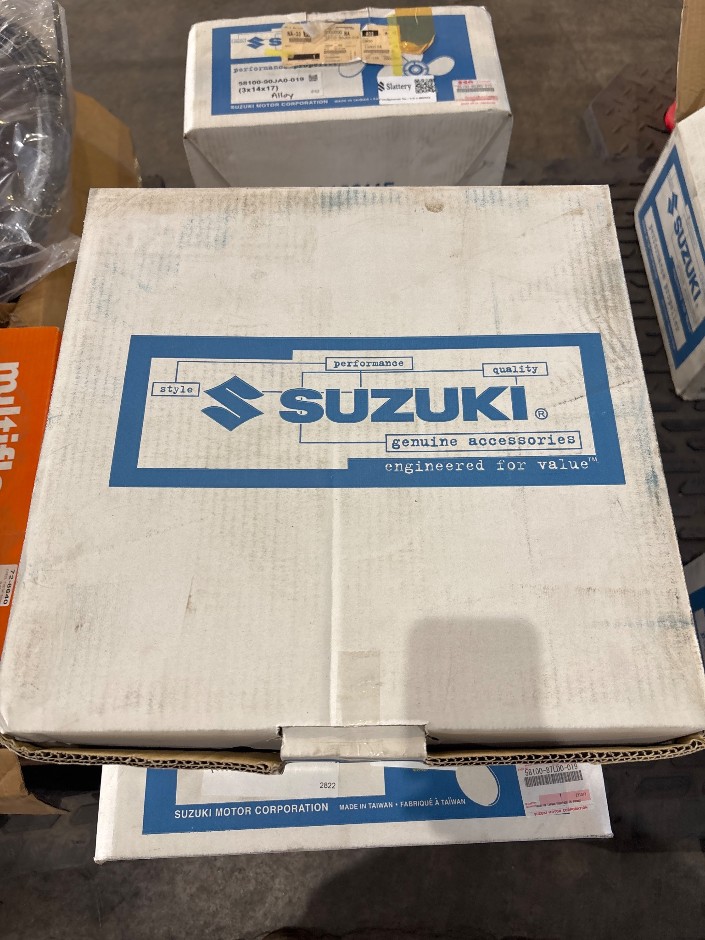 <p>Suzuki Genuine Parts Outboard Propeller</p>