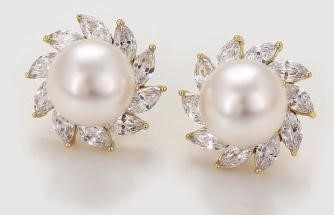 Italian 18k Triple Yellow Gold Plated freshwater pearl Earring-10-11mm