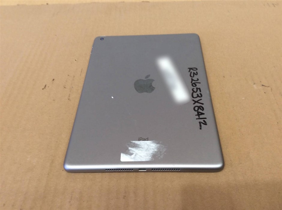 APPLE IPAD 5 (A1822) 32GB Tablet