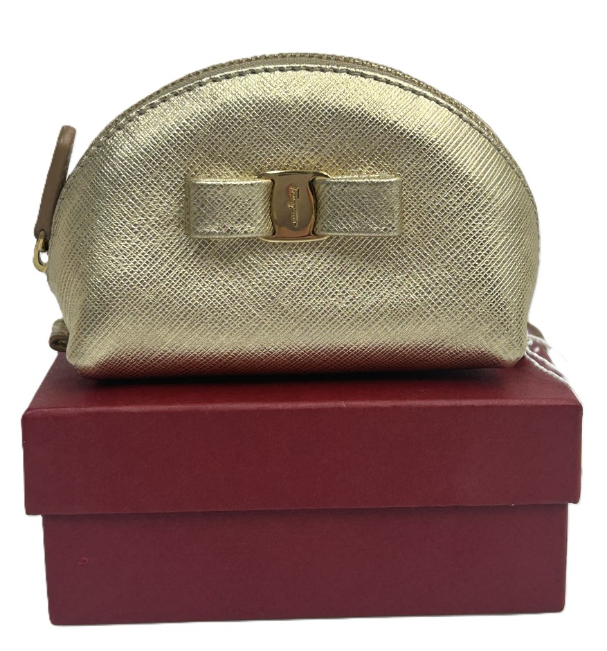 Salvatore Ferragamo Vara Bow Cosmetic Pouch