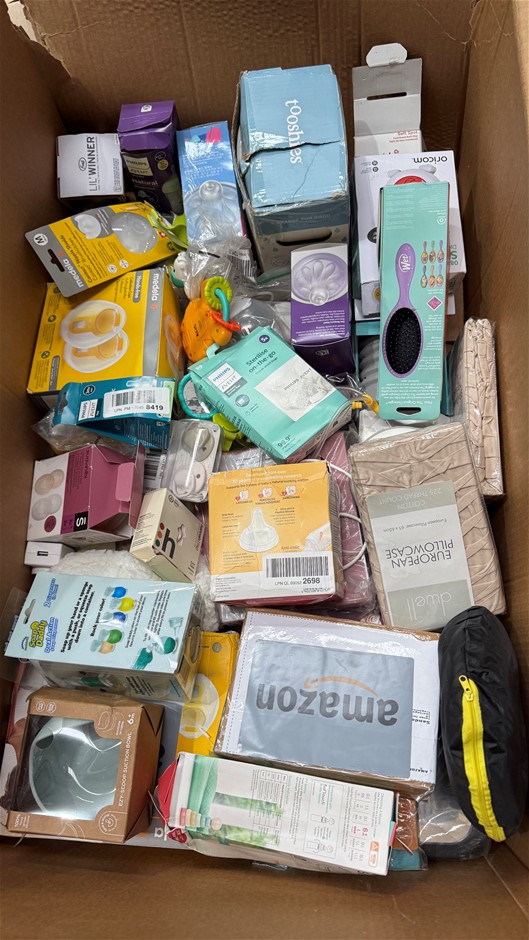 Assorted Box of Baby Items. NB: Items may not be in original packaging and