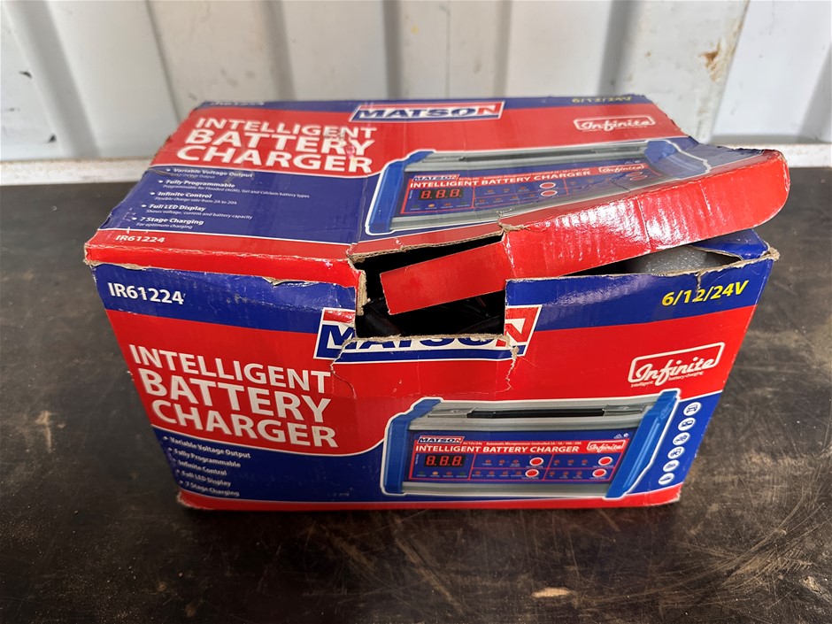 Intelligent battery charger w/ manual and box
