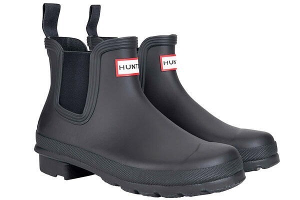 HUNTER Women's Original Chelsea Short Boots, Size UK4/US6/EU37, Black, 1007