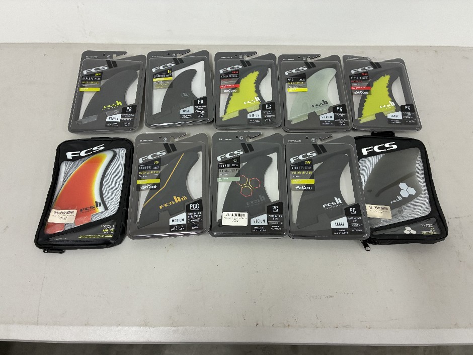 10 x FCS Surfboard Fins