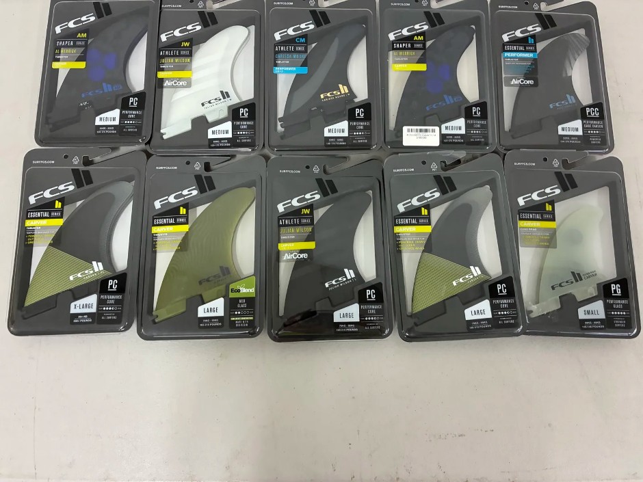 10 x FCS Surfboard Fins