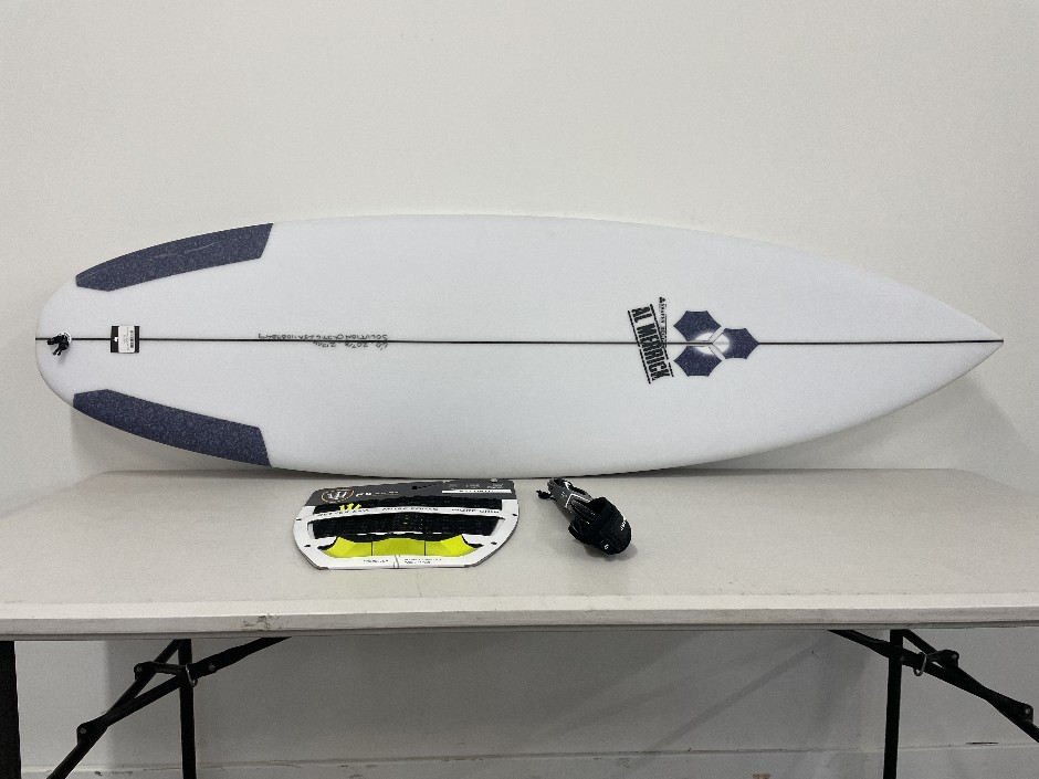 <p>6’0” Al Merrick The Solution Surf Board & Accessories</p>
