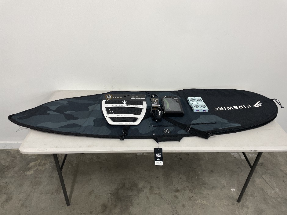 6’6” FireWire Surfboard Bag and Accessories