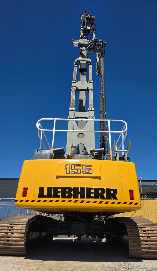 <p>Liebherr LRB155 Piling & Drilling Rig with Sheet Pile Vibrator</p>