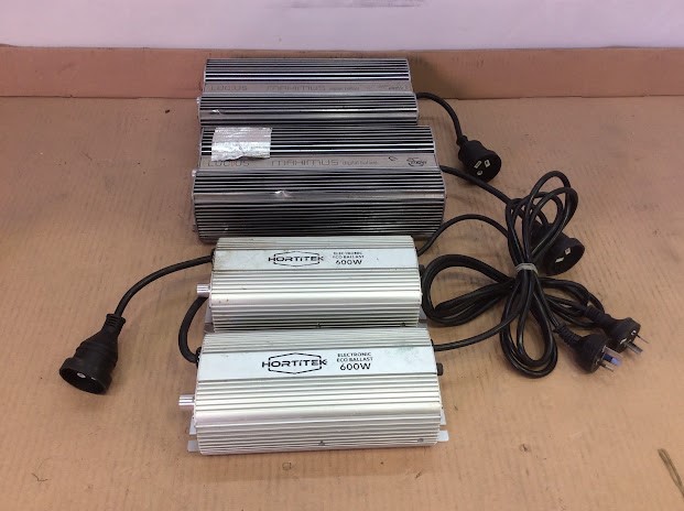 Lucius Maximus LM 600DB&Hortitek ECO 600W Digital Ballasts (Lot of 4)