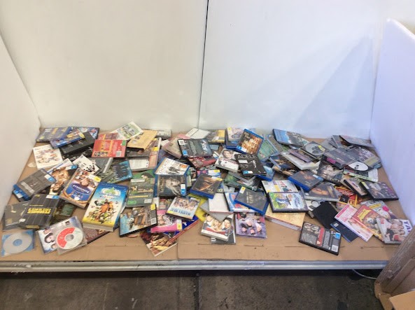 Mixed Assorted DVD / VCD / CD Movies