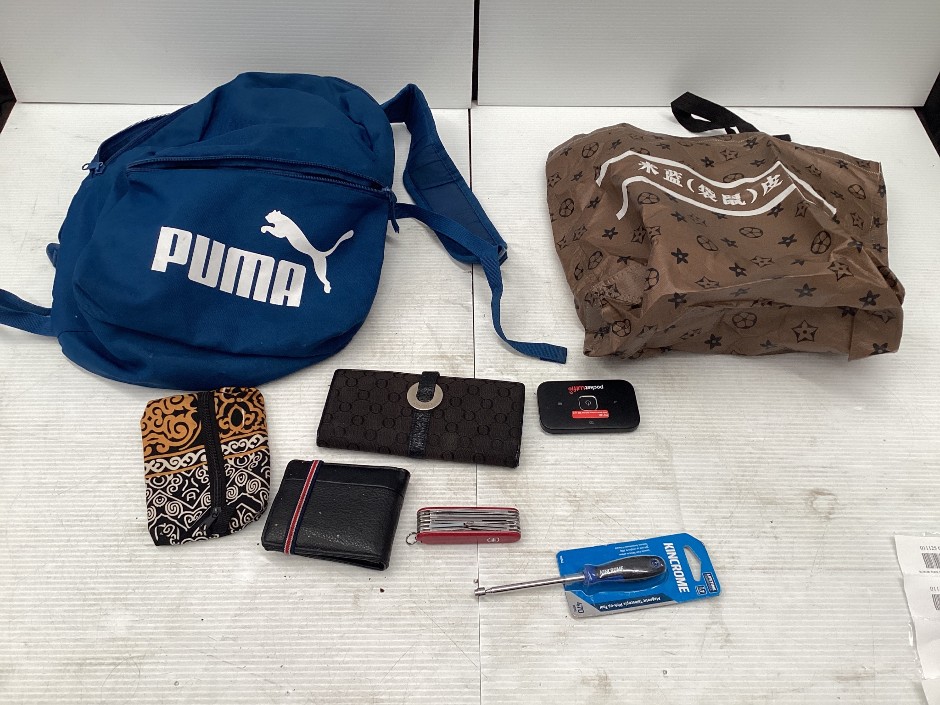 Mixed Lot: Pocket WiFi, Kincrome Magnetic Pick-Up Tool, Swiss Army Knife