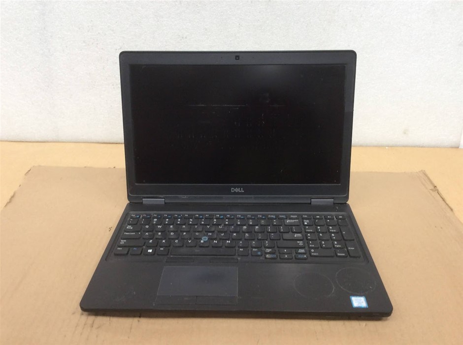 DELL LATITUDE 5590 Laptop I5-8350U 4GBRAM 128GB Black