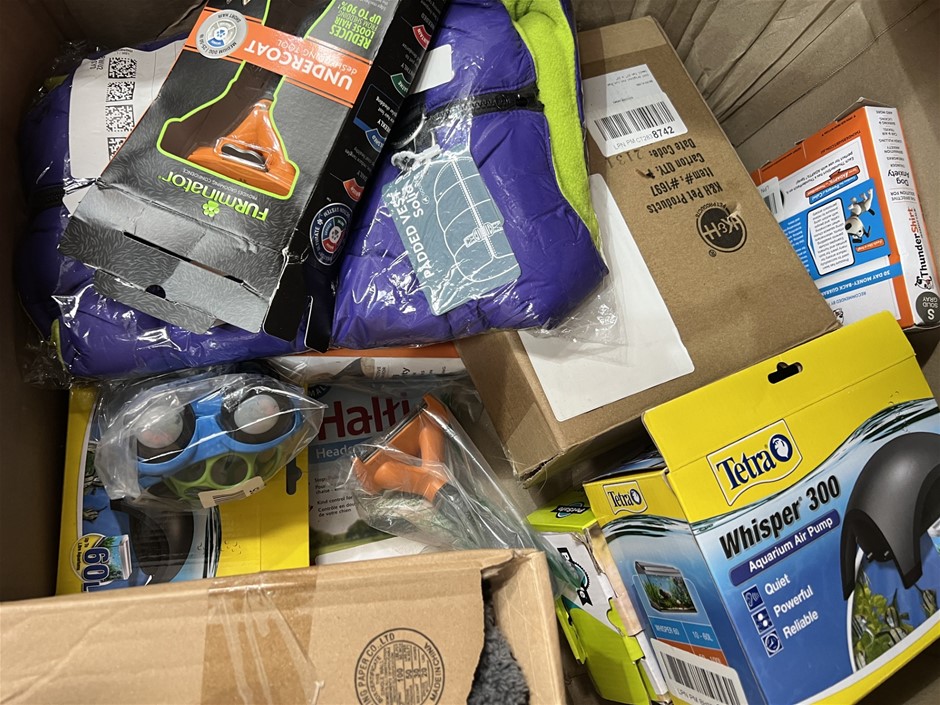 Box Of Assorted Pet Products. NB: Photo as is. Some Not in Original Packagi