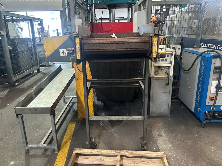Titan Incline Conveyor
