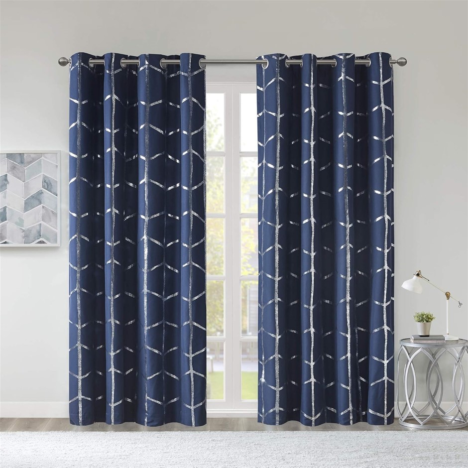 INTELLIGENT DESIGN 50x84 Raina Total Blackout Metallic Print Grommet Top Wi