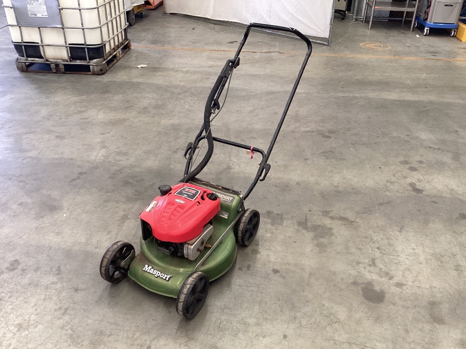 Masport Briggs & Stratton Push Lawn Mower