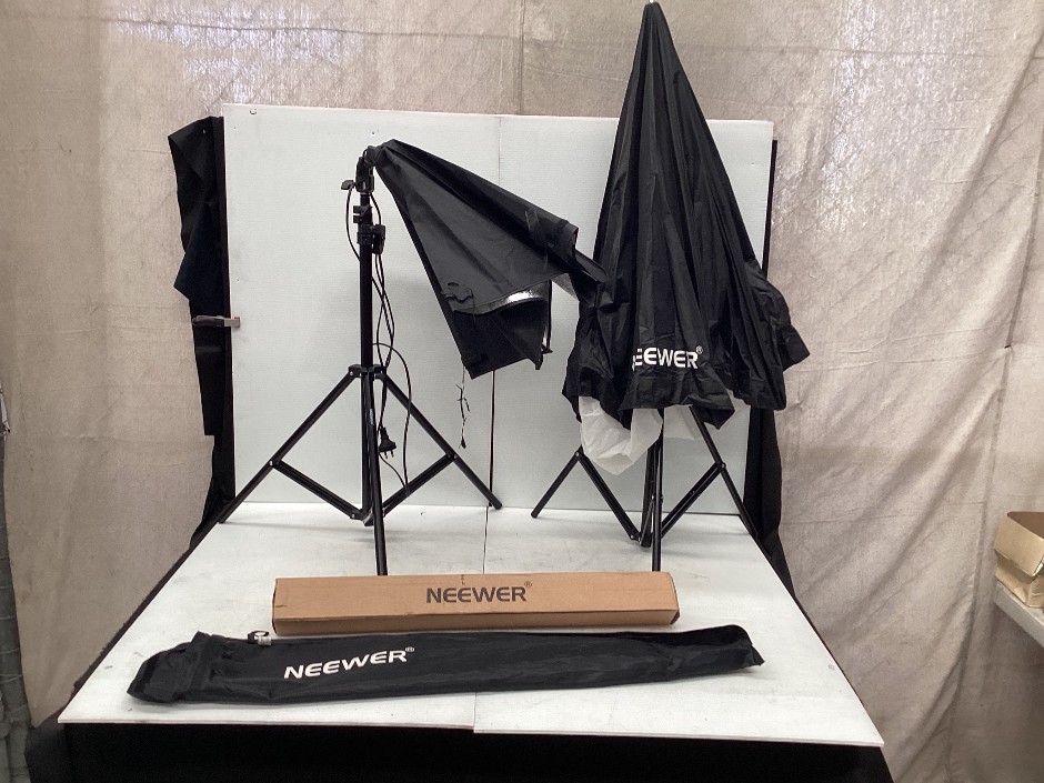 Neewer Photography Lighting Kit with Stands and Softbox