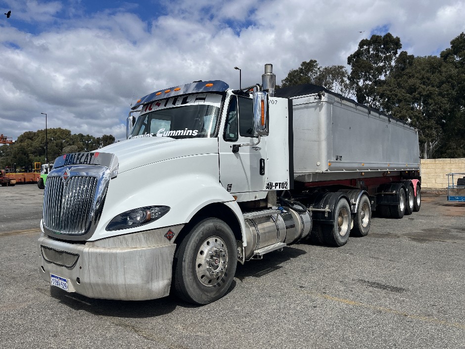 2017 International Prostar with Side Tipper 6x4 Tipper