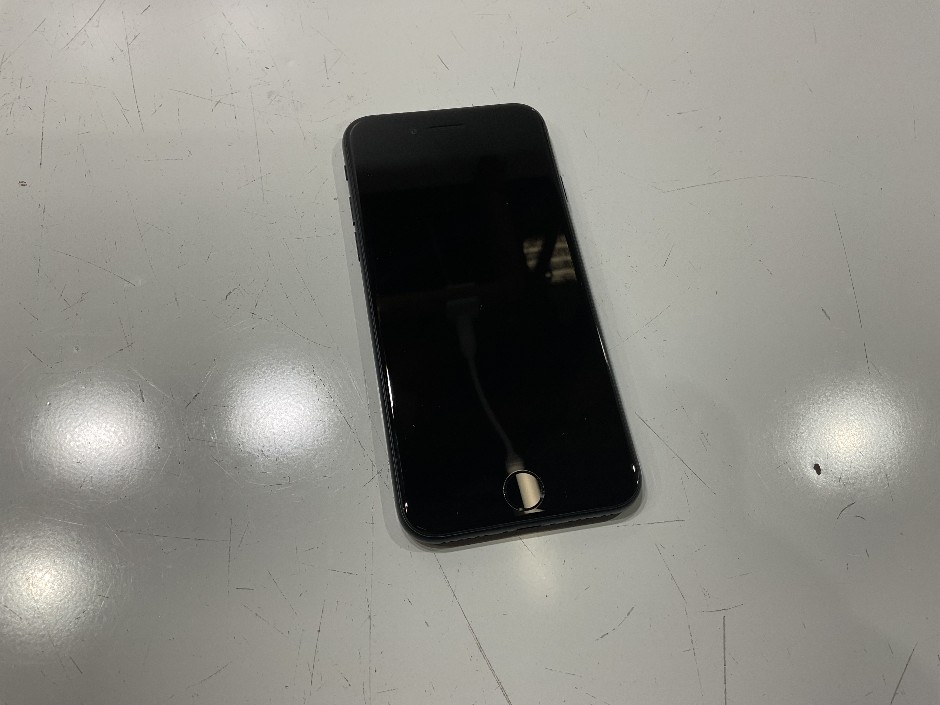 APPLE IPHONE SE A2783