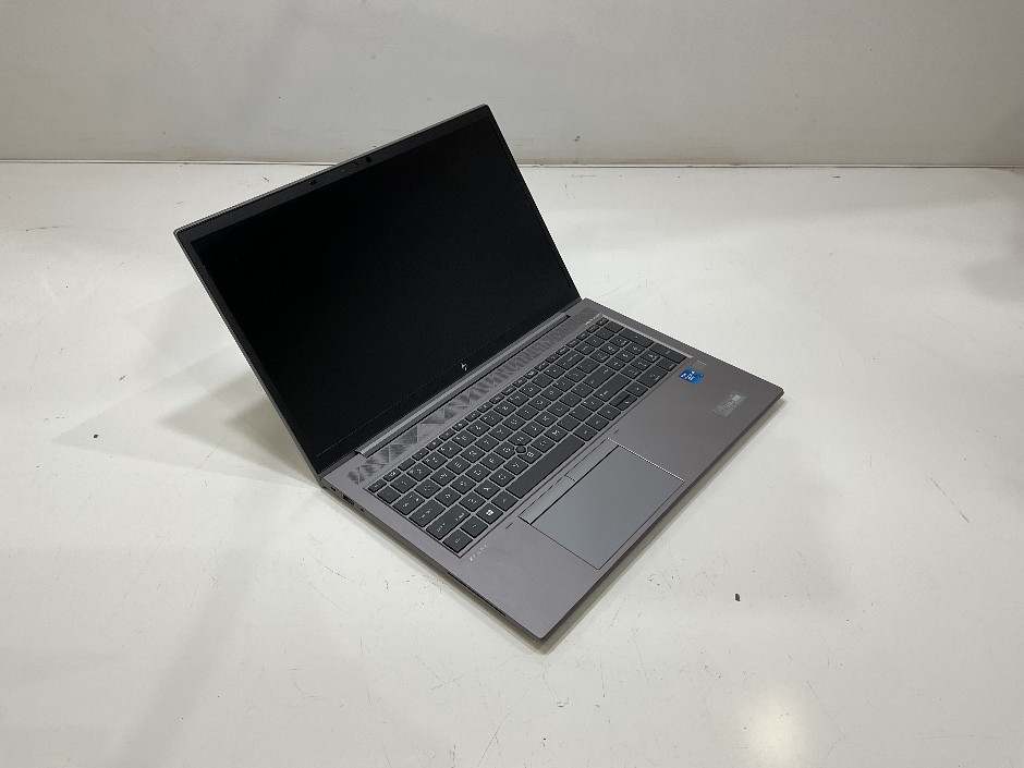 HP ZBOOK FIREFLY 15 INCH G8 MOBILE WORKSTATION PC SBKPFV3