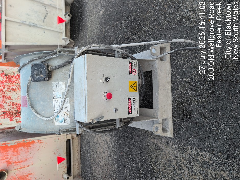 <p>SMALL AXIAL VENTILATION FAN (Site ID: 265)</p>