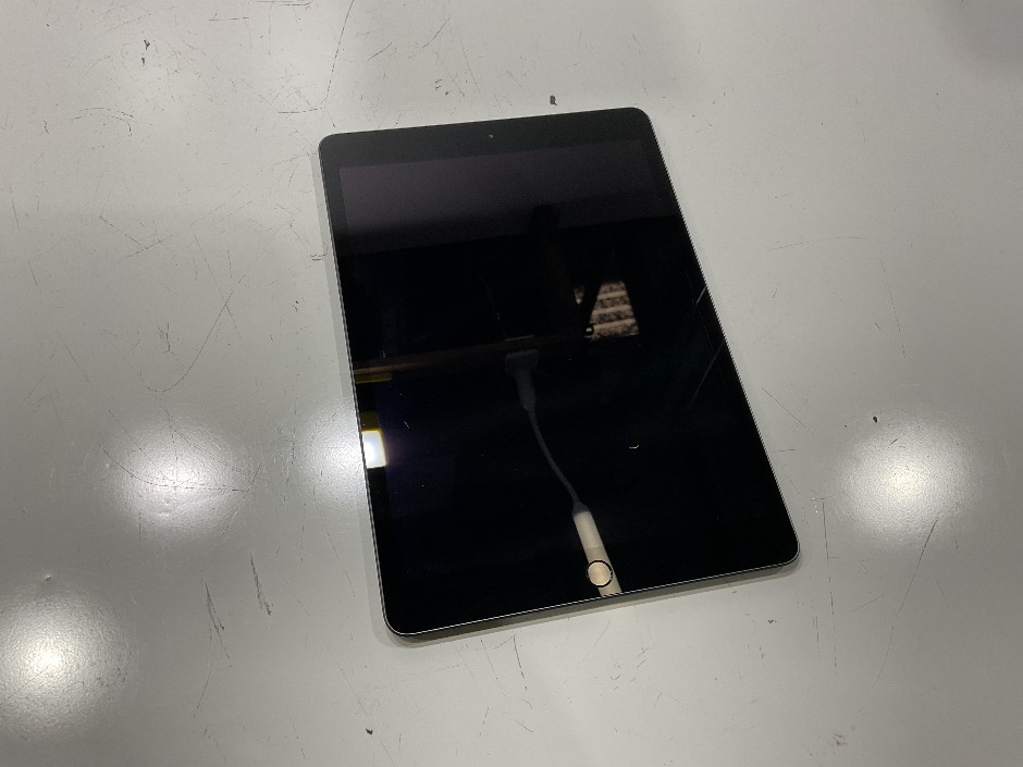 APPLE IPAD 7TH GEN A2197