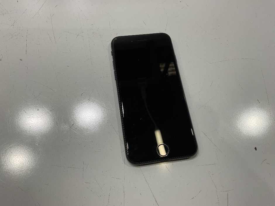 APPLE IPHONE SE 2ND GEN A2296