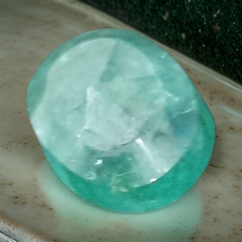 7.40 CARAT NATURAL GREEN EMERALD GEMSTONE