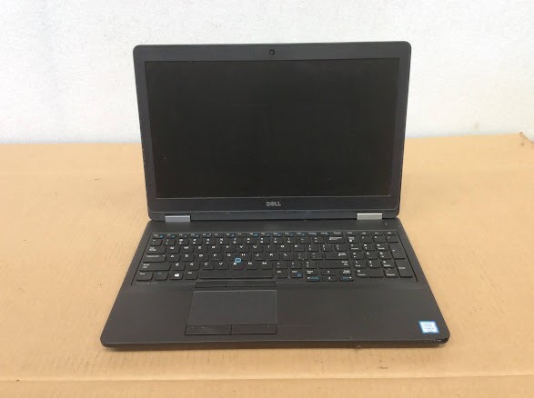 DELL Latitude E5570 Laptop i5-6200U 8GBRAM/500GB Black