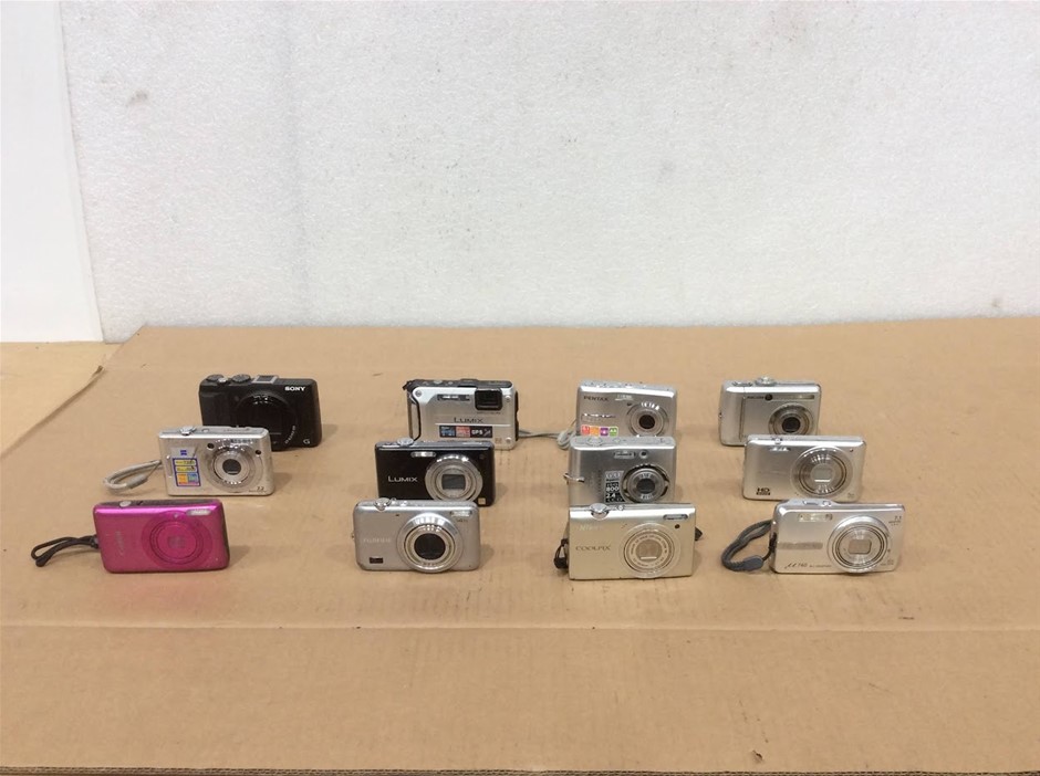 Mixed Brand Digital Cameras (Lot of 12)
