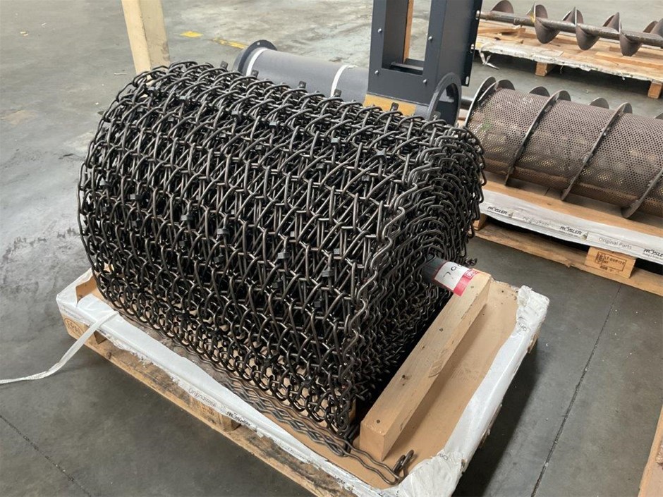 Pallet of Chain Mesh Conveyor Belt