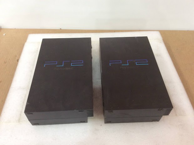 Sony PlayStation 2 SCPH-30002&SCPH-39002 Console (Lot of 2)
