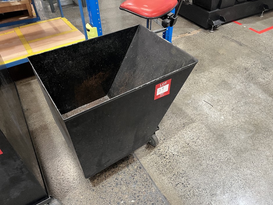 <p>Swarf Bins</p>