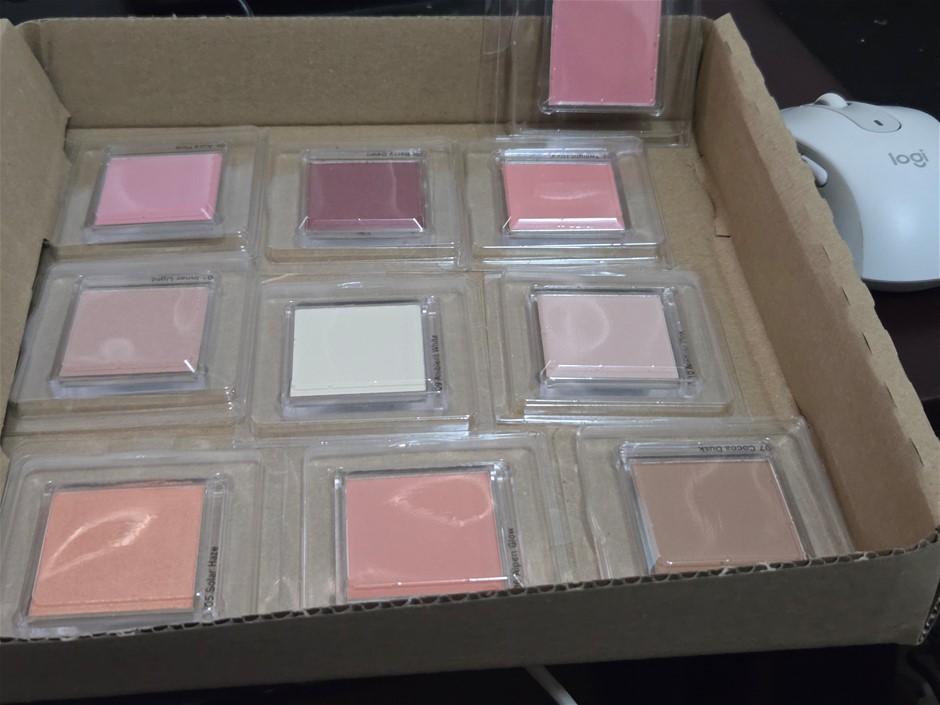 Shiseido, Glow Cheek Powder Tester 10pk 10 DIFFERENT COLOURS