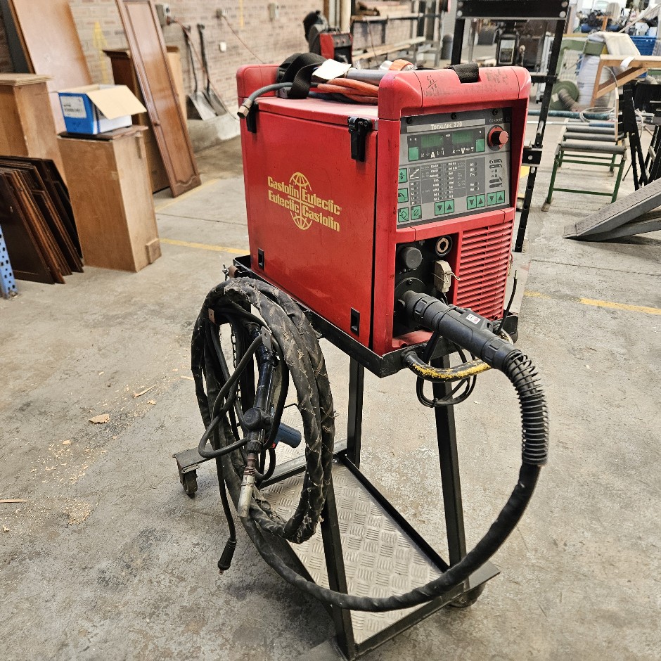 <p>Castolin Eutectic Total Arc 270 (Fronius TPS2700) Mobile Mig Welder.</p>