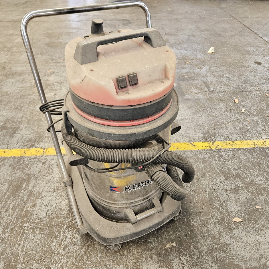 <p>Kerrick Wet Dry Vacuum (70L)</p>
