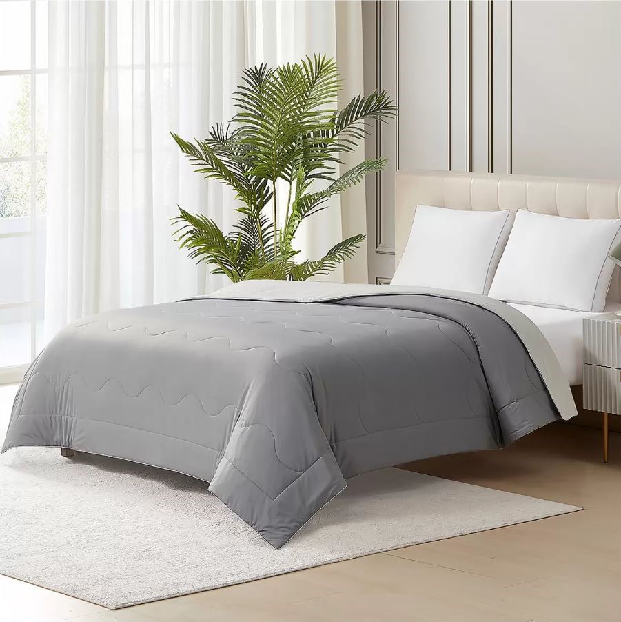 HOTEL GRAND EternaCool Down Alternative Cooling Comforter Blanket, Queen, G