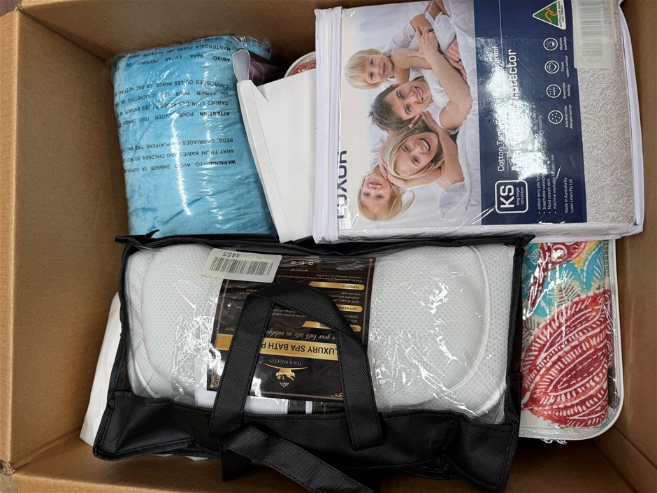 Assorted Box of Bedding/Inflatable Items incl: Air Furniture, Pillows, Shee