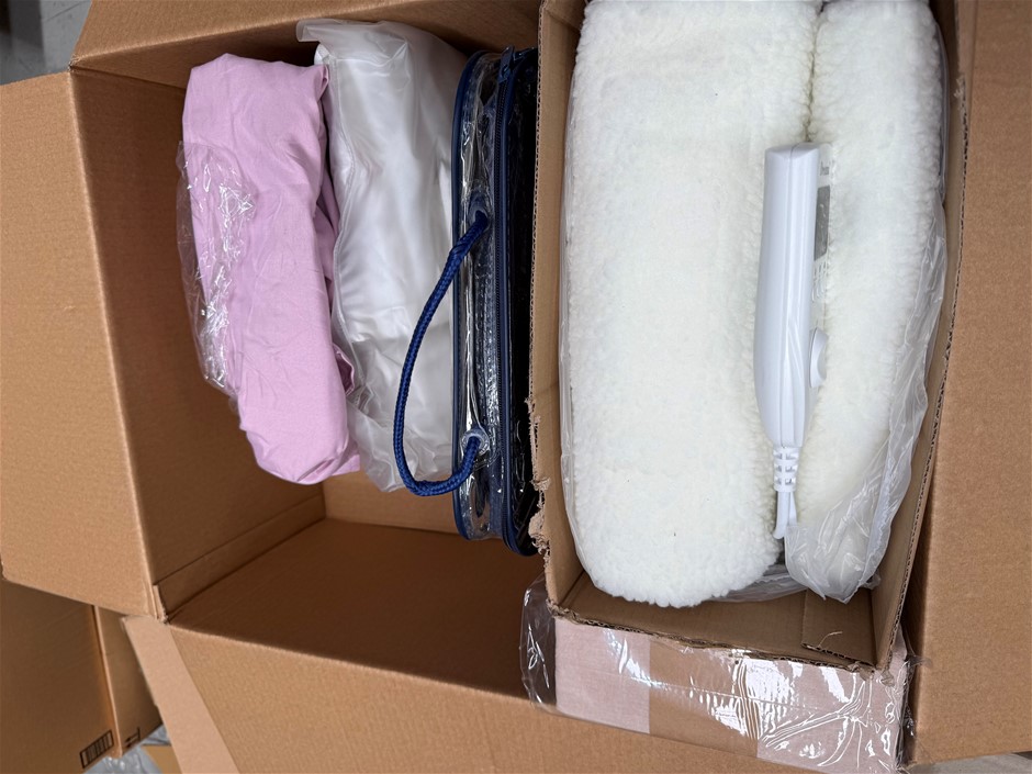 Assorted Box of Bedding incl: Sheets, Electric Blanket and more. NB: NB: I